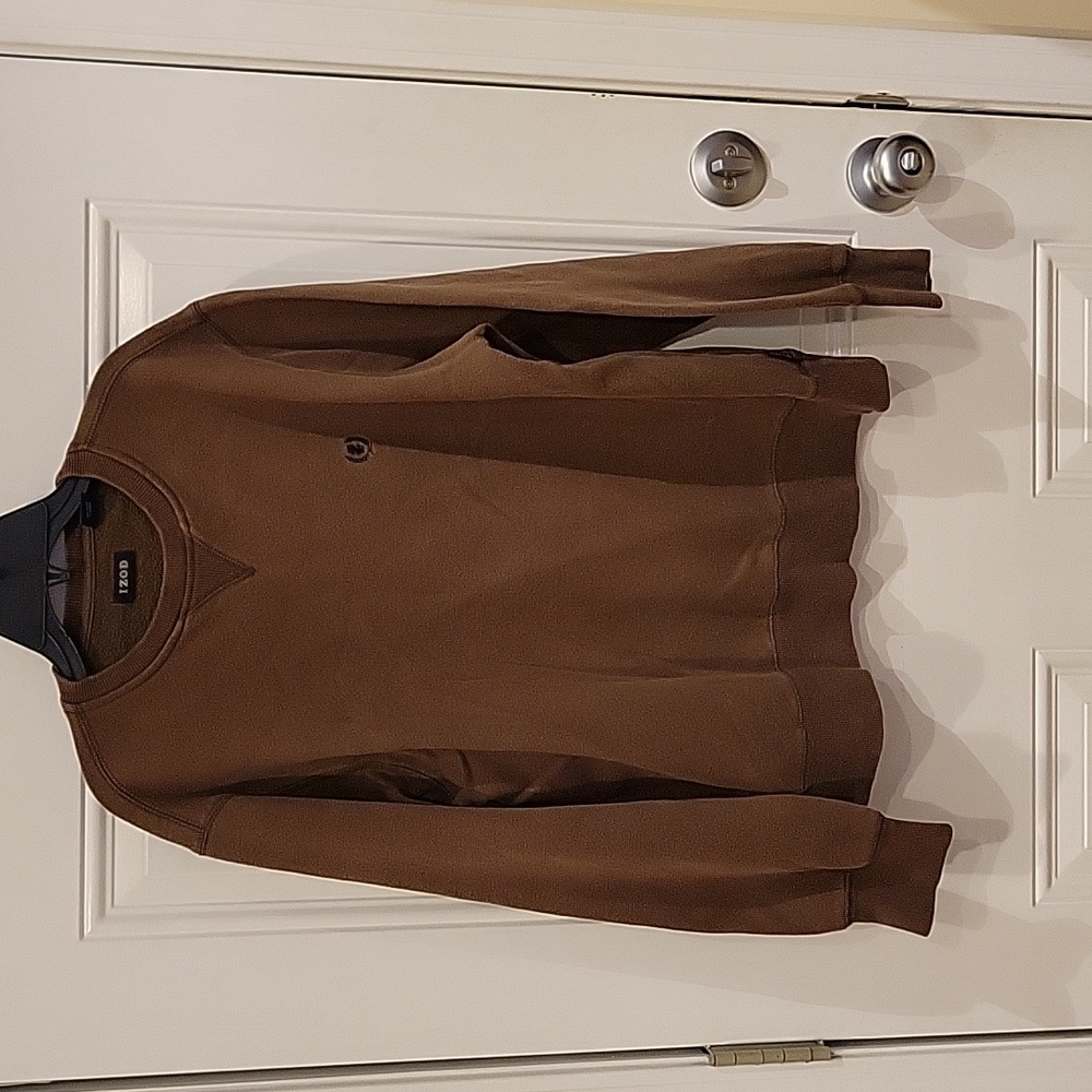 Izod brown sweatshirt